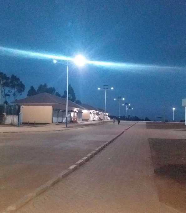 桐柏县非洲科特迪瓦太阳能路灯工程